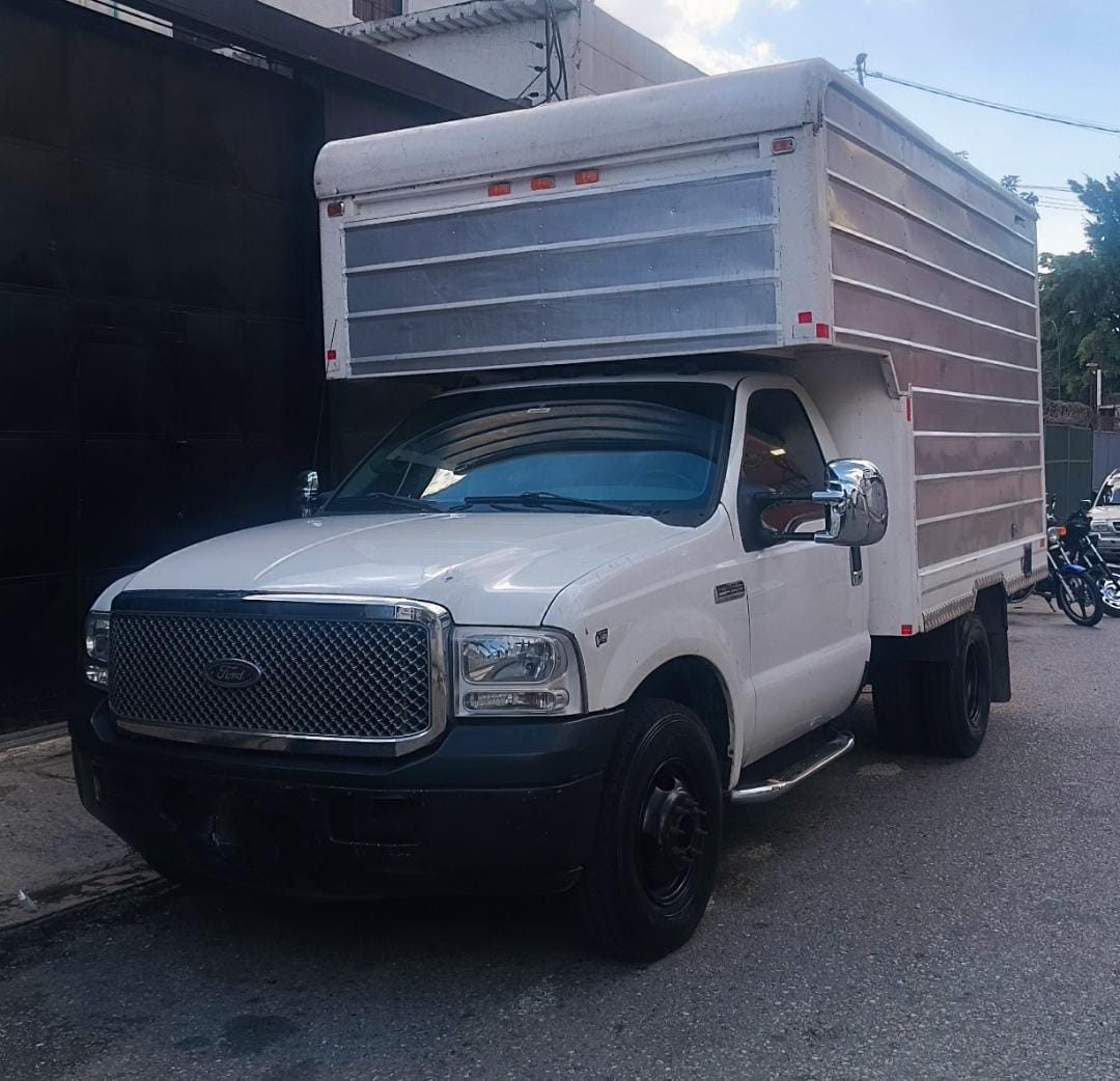 Carga de encomiendas Transporte GRAB